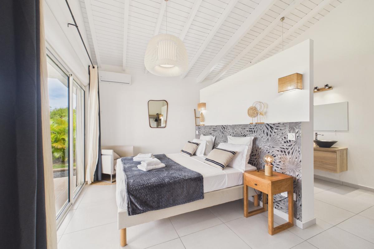 27.Location villa avec piscine vue mer Saint François Guadeloupe